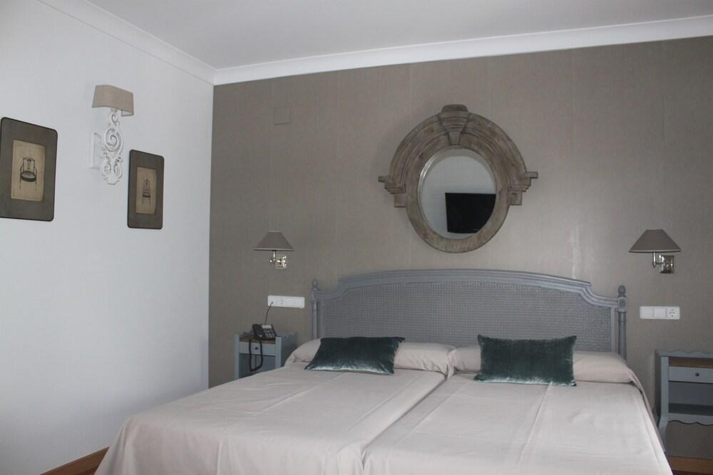 Hotel Villa Maria Кабра Экстерьер фото